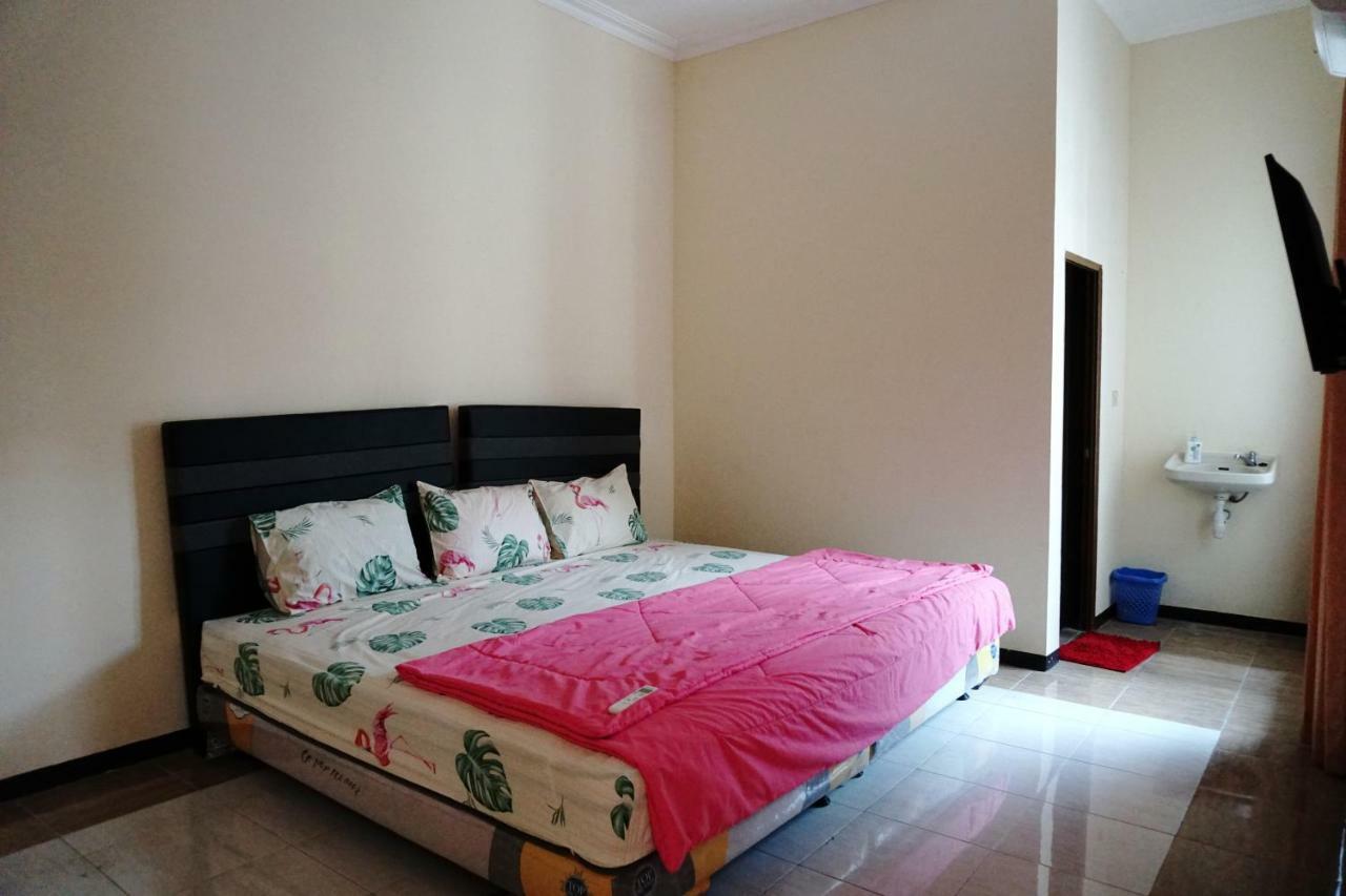 Green Surabaya Homey Extérieur photo